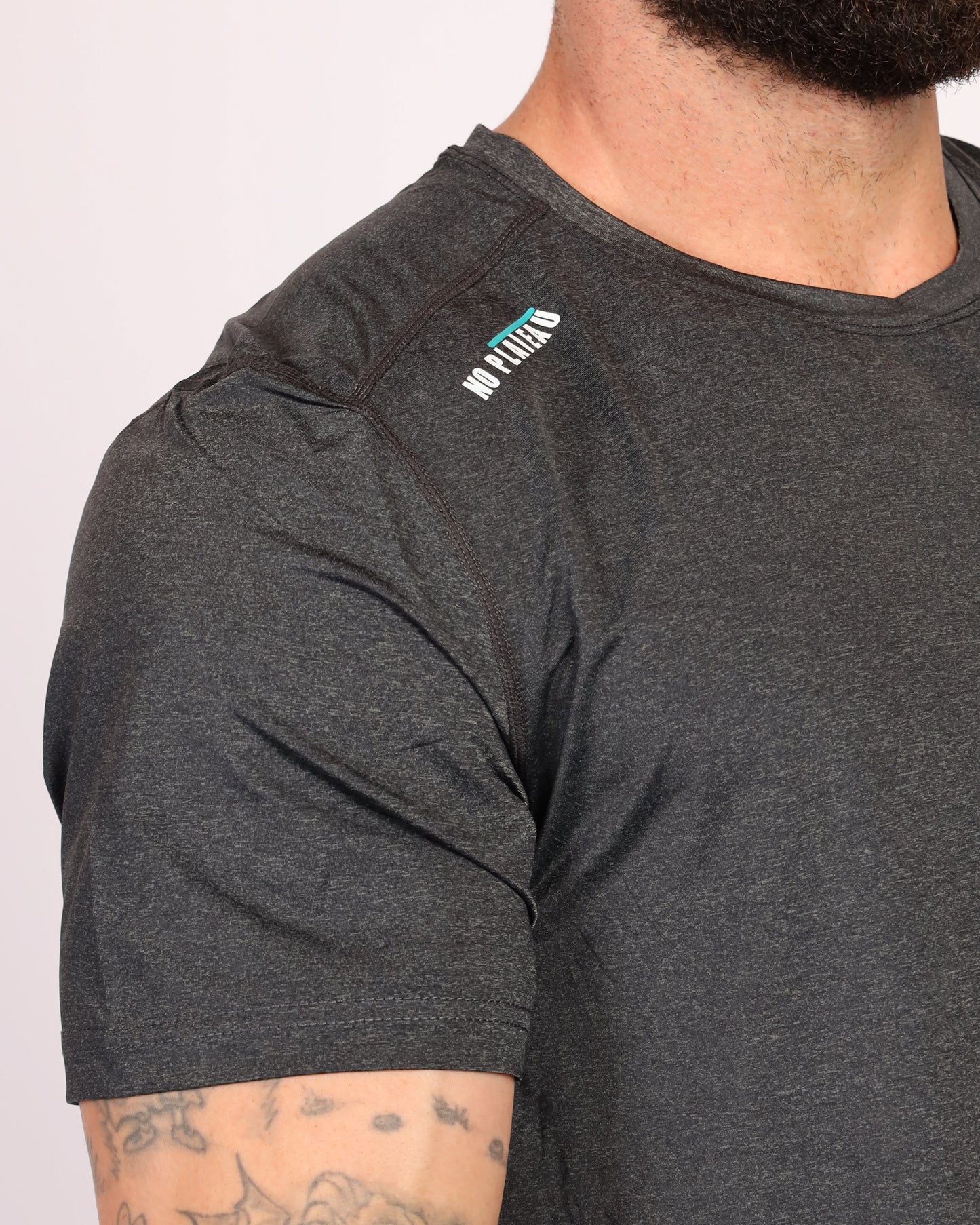 No Plateau Focus Tee | Lightweight & Quick-Dry (Dark Grey)