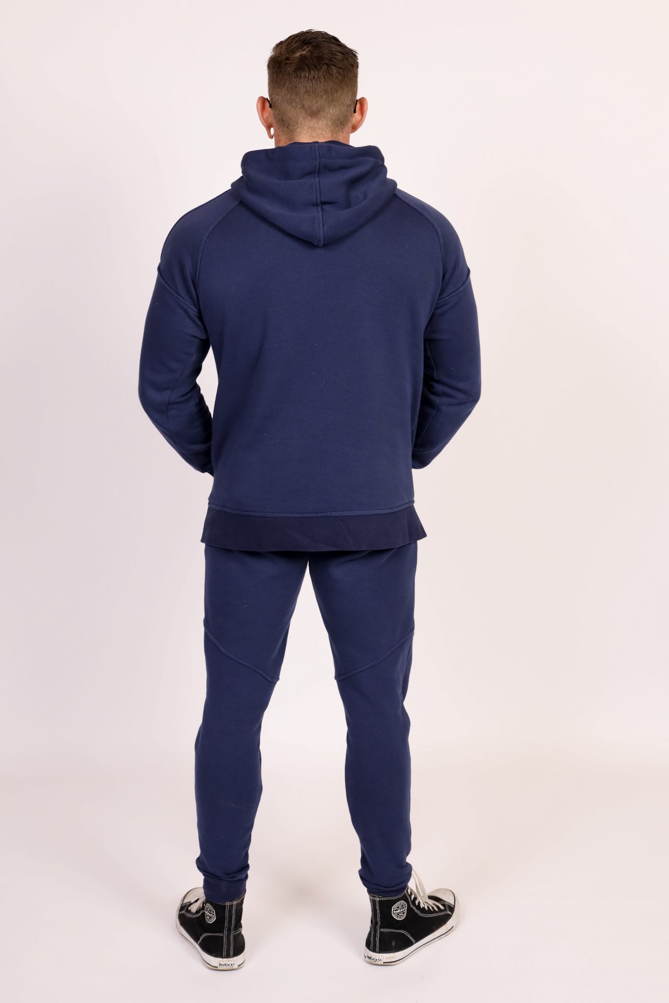 No Plateau Apex Tracksuit – Slim Fit | Versatile Activewear for Performance and Comfort