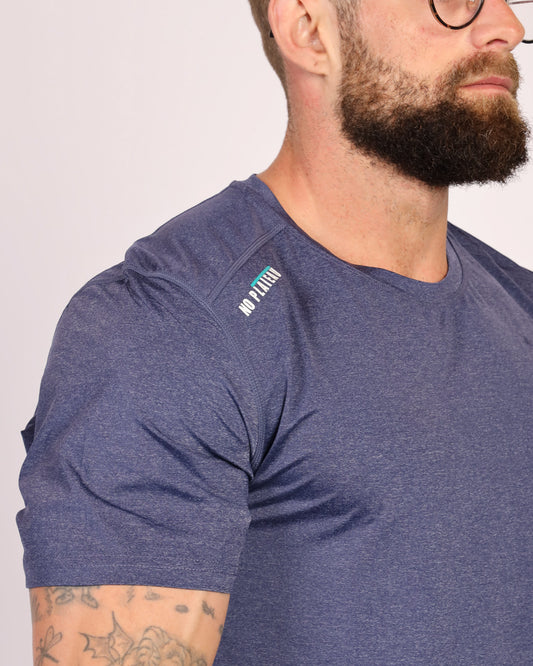 No Plateau Focus Tee | Lightweight & Quick-Dry (Deep Blue))