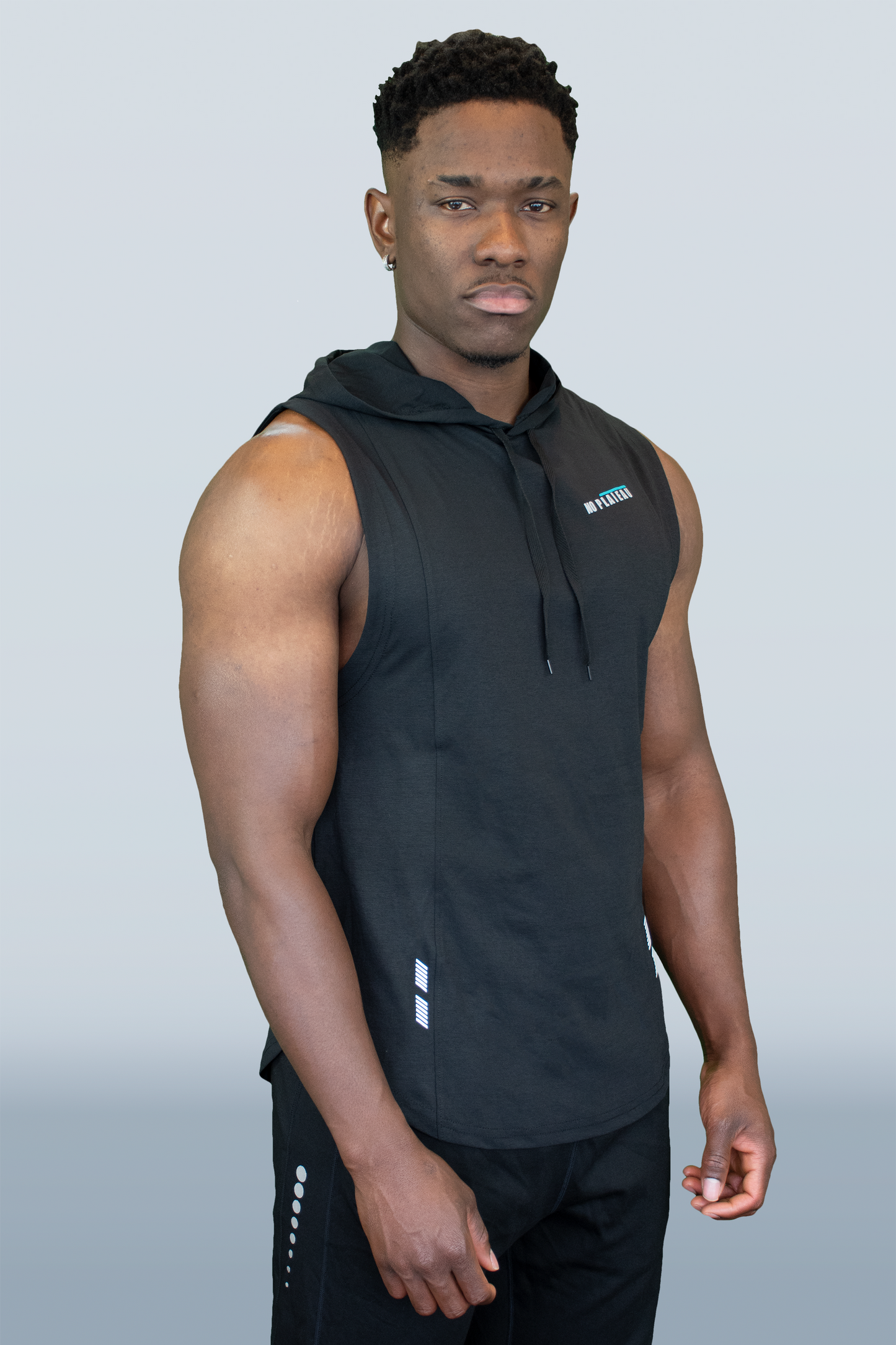 No Plateau FLO Hooded Vest | Quick-Dry & Slimline Cut